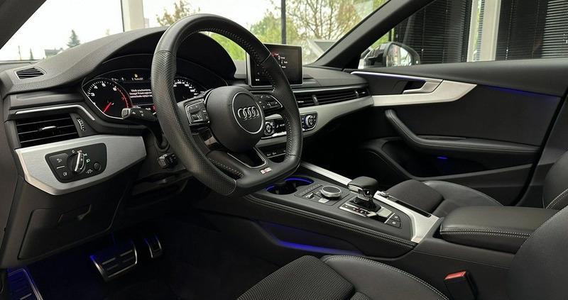 Audi A4 cena 119900 przebieg: 80919, rok produkcji 2019 z Piechowice małe 781